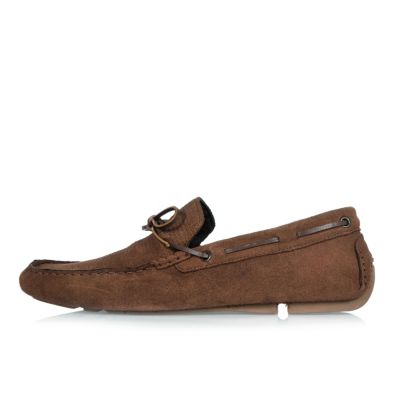 Brown suede woven driver shoes